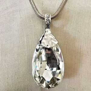 Vintage  Crystal Teardrop Necklace